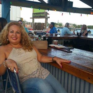 Meet your Posher, Lidia